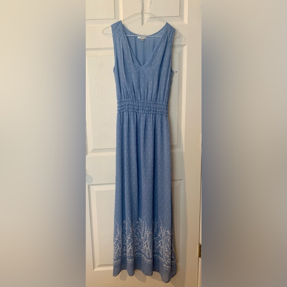 Size M - Blue & White Maxi